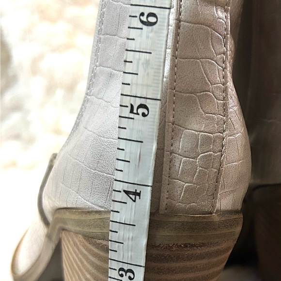 Barn Babe faux crocodile block chunky heel ankle boots women’s size 7.5 - Picture 10 of 12